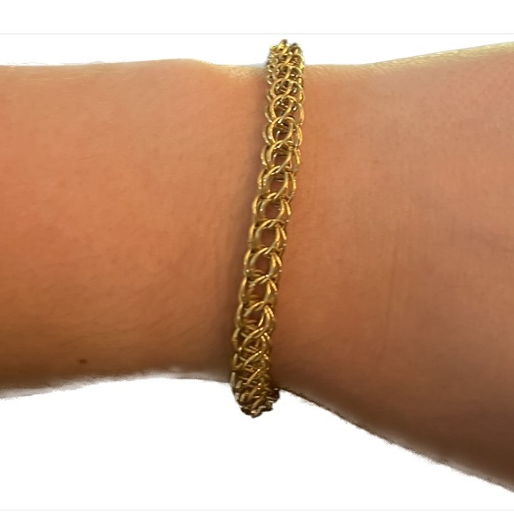 Crown Trifari gold set ,necklace, bracelet - Picture 3 of 4